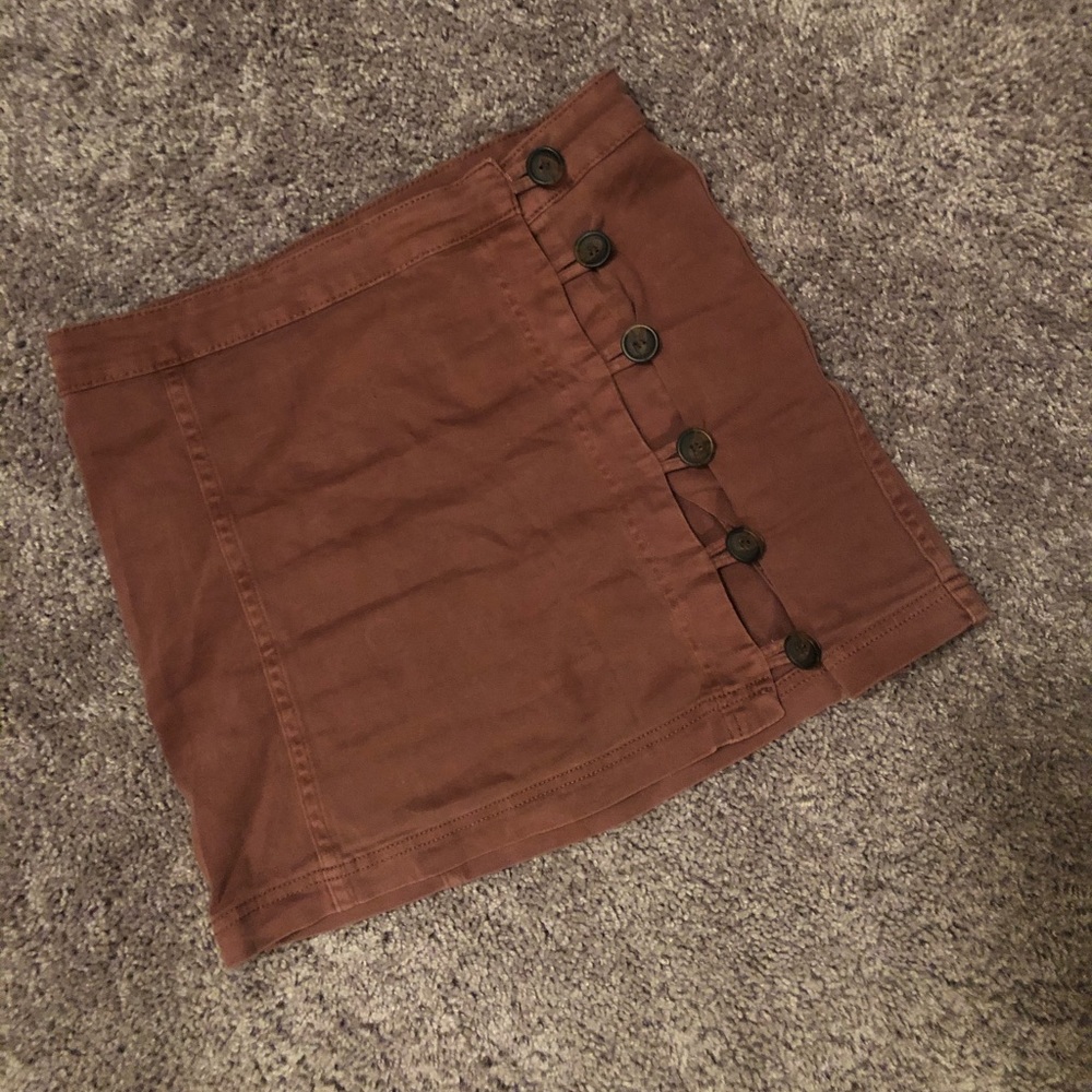 Altrd state skirt